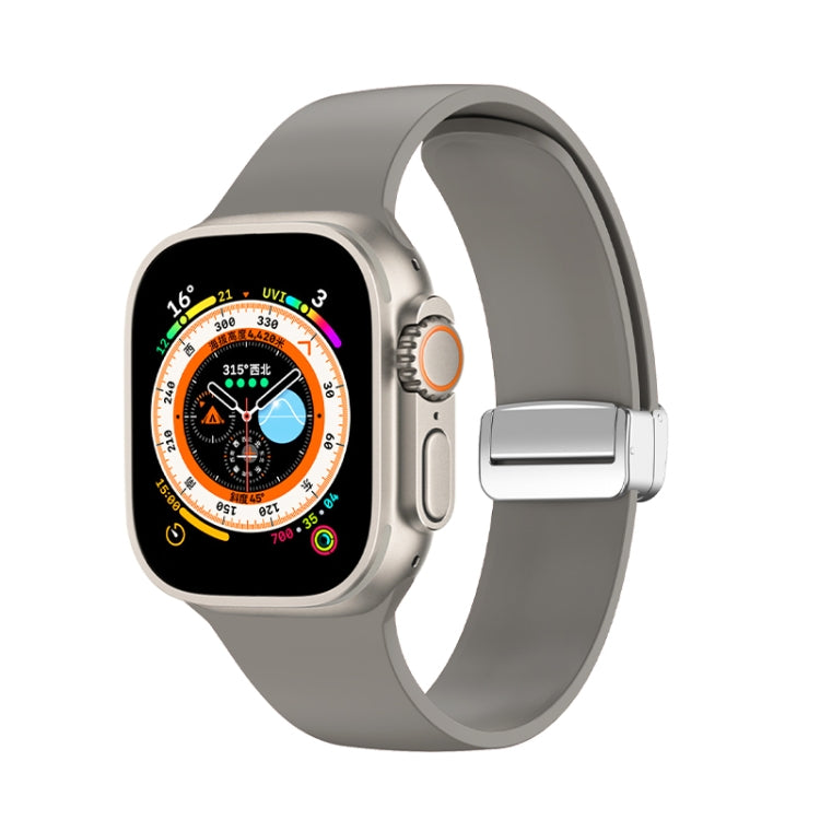 Folding Buckle Silicone Watch Band, For Apple Watch Ultra 49mm, For Apple Watch Series 8&7 45mm / SE 2&6&SE&5&4 44mm / 3&2&1 42mm