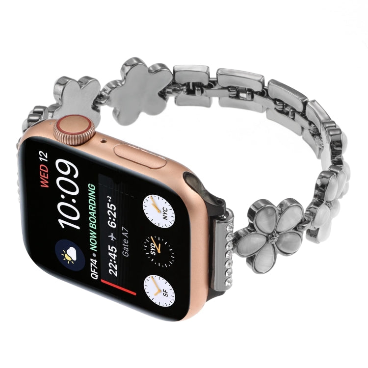 5-petaled Flower Zinc Alloy Chain Watch Band, For Apple Watch SE 2023 44mm, For Apple Watch SE 2023 40mm, For Apple Watch Ultra 2 49mm, For Apple Watch Series 9 45mm, For Apple Watch Series 9 41mm, For Apple Watch Ultra 49mm