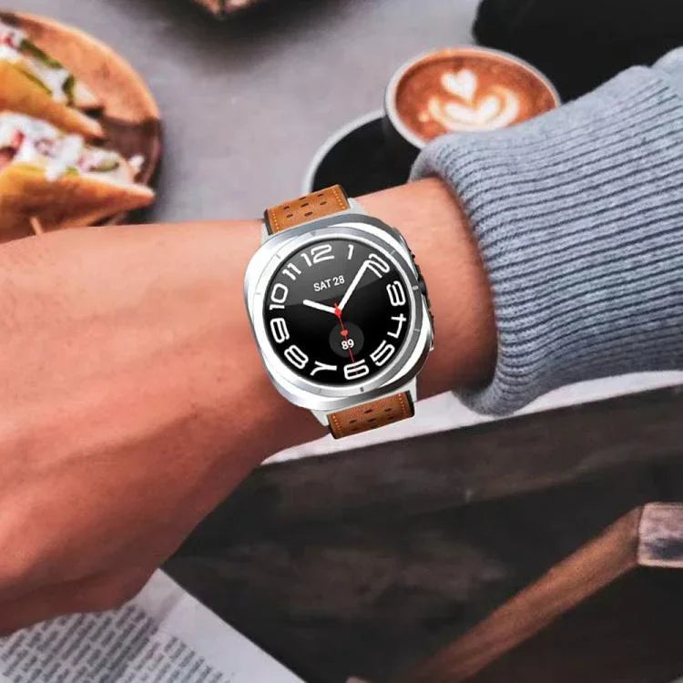 Hole Retro Leather Watch Band, For Samsung Galaxy Watch Ultra 47mm / Ultra 2025
