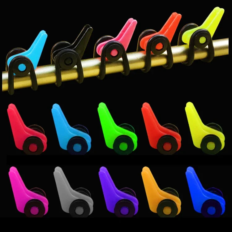 10 PCS Multiple Color Plastic Fishing Rod Pole HooK Keeper Lure Spoon Bait Holder , Random Color Delivery