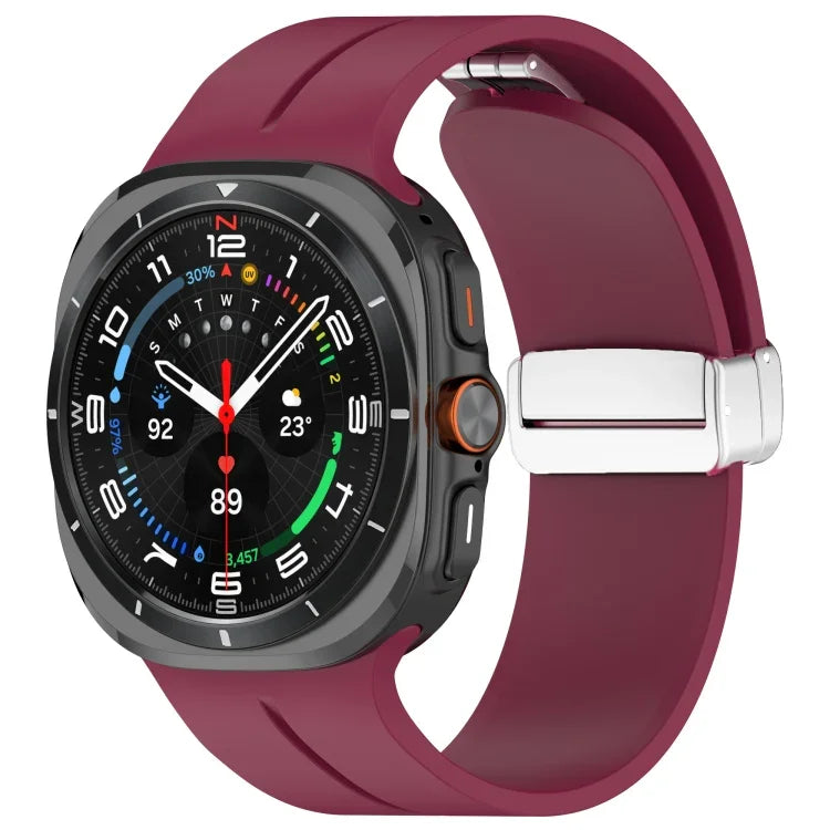 For Samsung Galaxy Watch Ultra 47mm / Ultra 2025 Groove Magnetic Folding Silver Buckle Silicone Watch Band