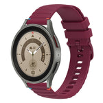 Wavy Dotted Stitched 20mm Silicone Watch Band, For Samsung Galaxy Watch 5 40 / 44mm, For Samsung Galaxy Watch 5 Pro 45mm, For Samsung Galaxy Watch 4 40 / 44mm, For Samsung Galaxy Watch 4 Classic 42 / 46mm