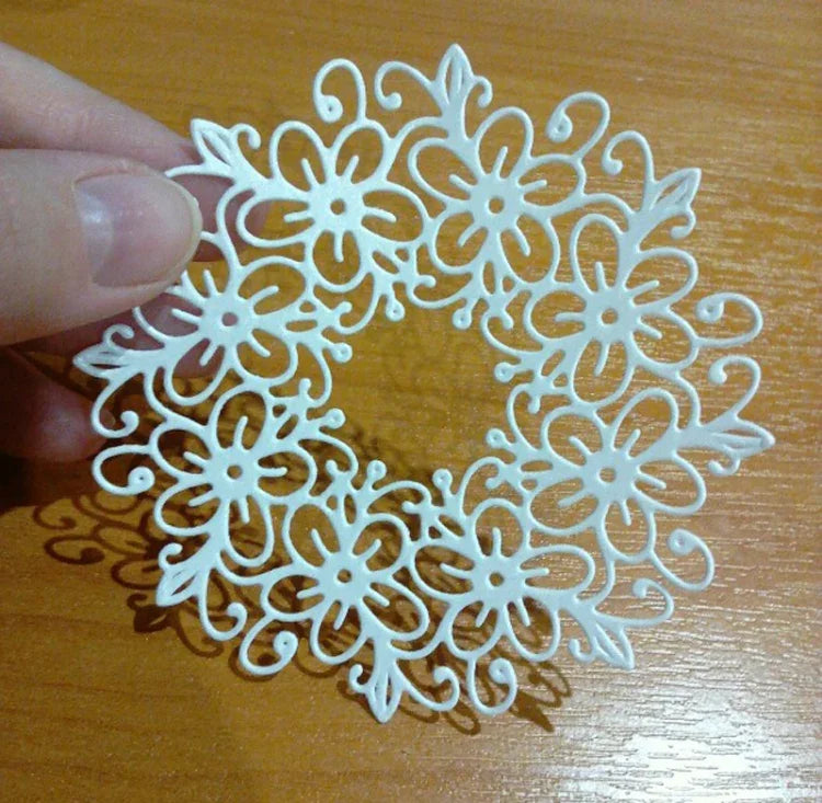 Hollow Garland Knife Die Cut Book Album Greeting Card Making Stencil, Hollow Garland Shape