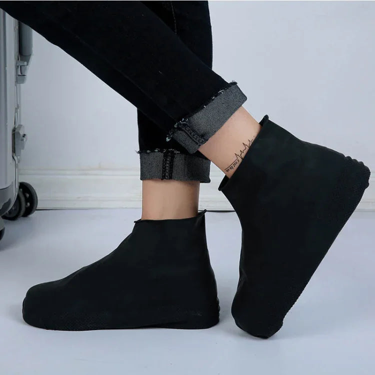 2 Pairs Waterproof Shoe Cover Raincoat Non-slip Reusable Silicone Insole Shoe Slip Rainshoes Cover, L